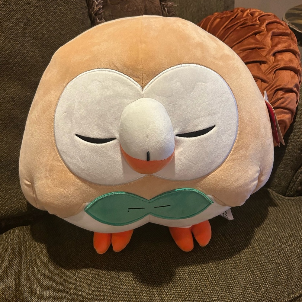 NWT Pokemon 18” Rowlet Sleeping Plush Buddy